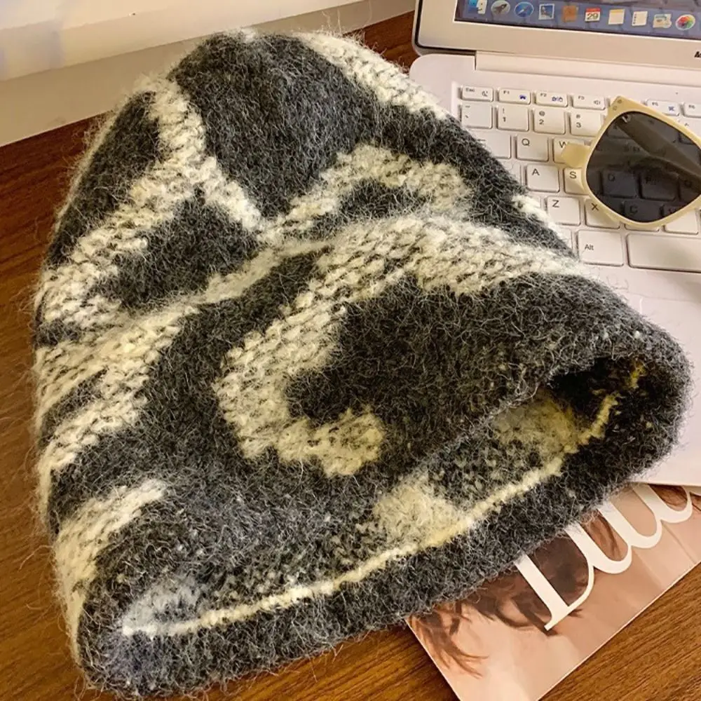 Damesmode Koude Bescherming Pluizige Mutsen Winter Warm Dikker Gebreide Muts Koudbestendig Sneeuwbestendig Garen Stapel Hoeden