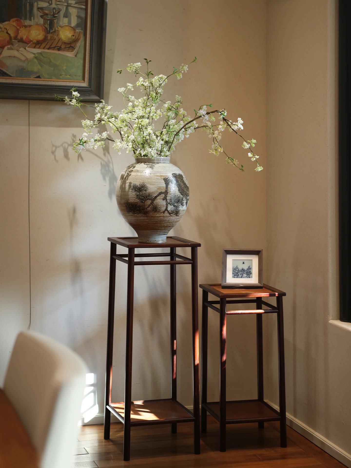 support-a-fleurs-double-couche-en-bambou-style-chinois-ancien-ornement-de-sol-pour-salon-rangement-creatif-au-design-geometrique