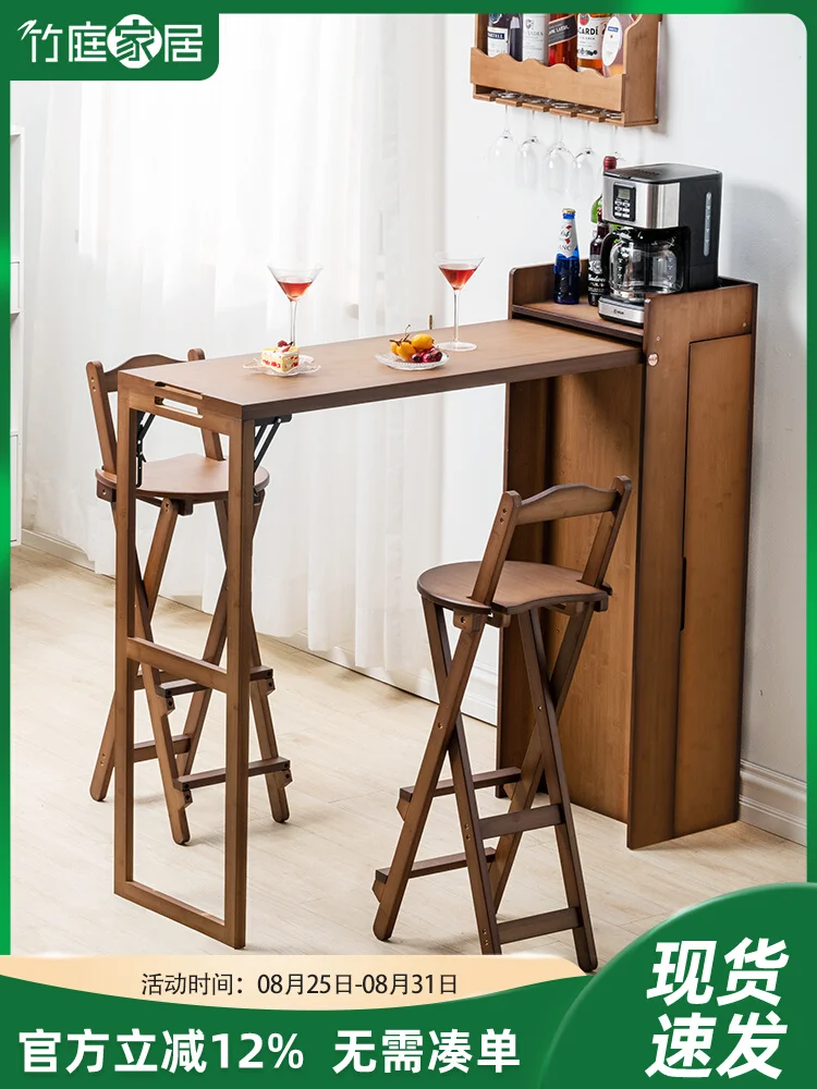 Складной небольшой барный столик из массива дерева, бытовая перегородка, высокая за окном, современный интегрированный балкон, высокий