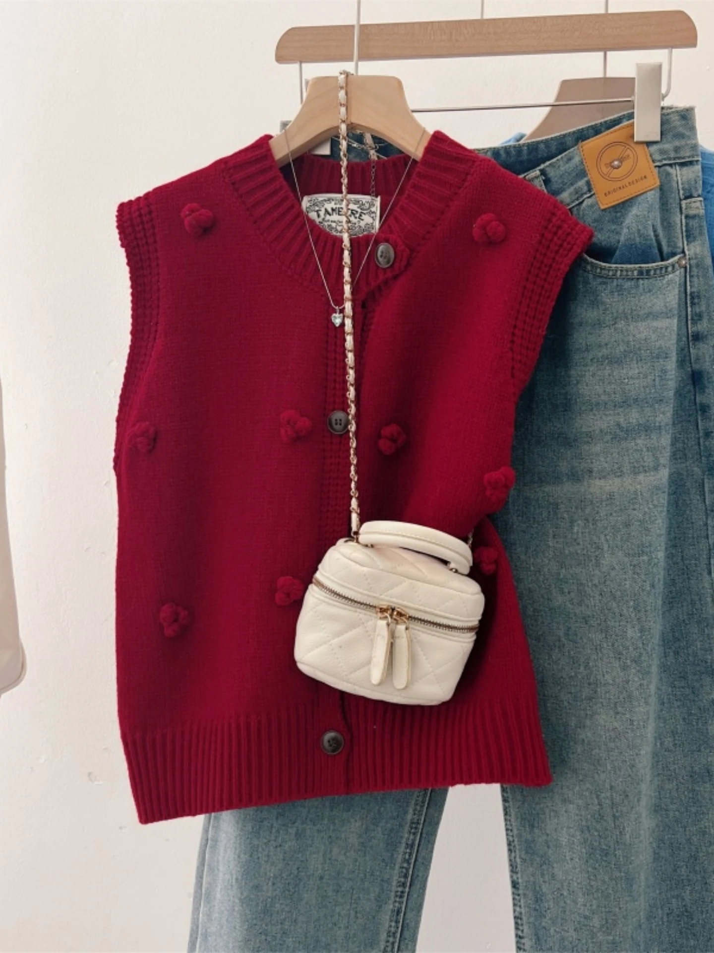 Red Knitted Cardigan Vest Women's Layering Spring Autumn plus Size Beautiful Short Flower 3D Decoration Top Outerwear