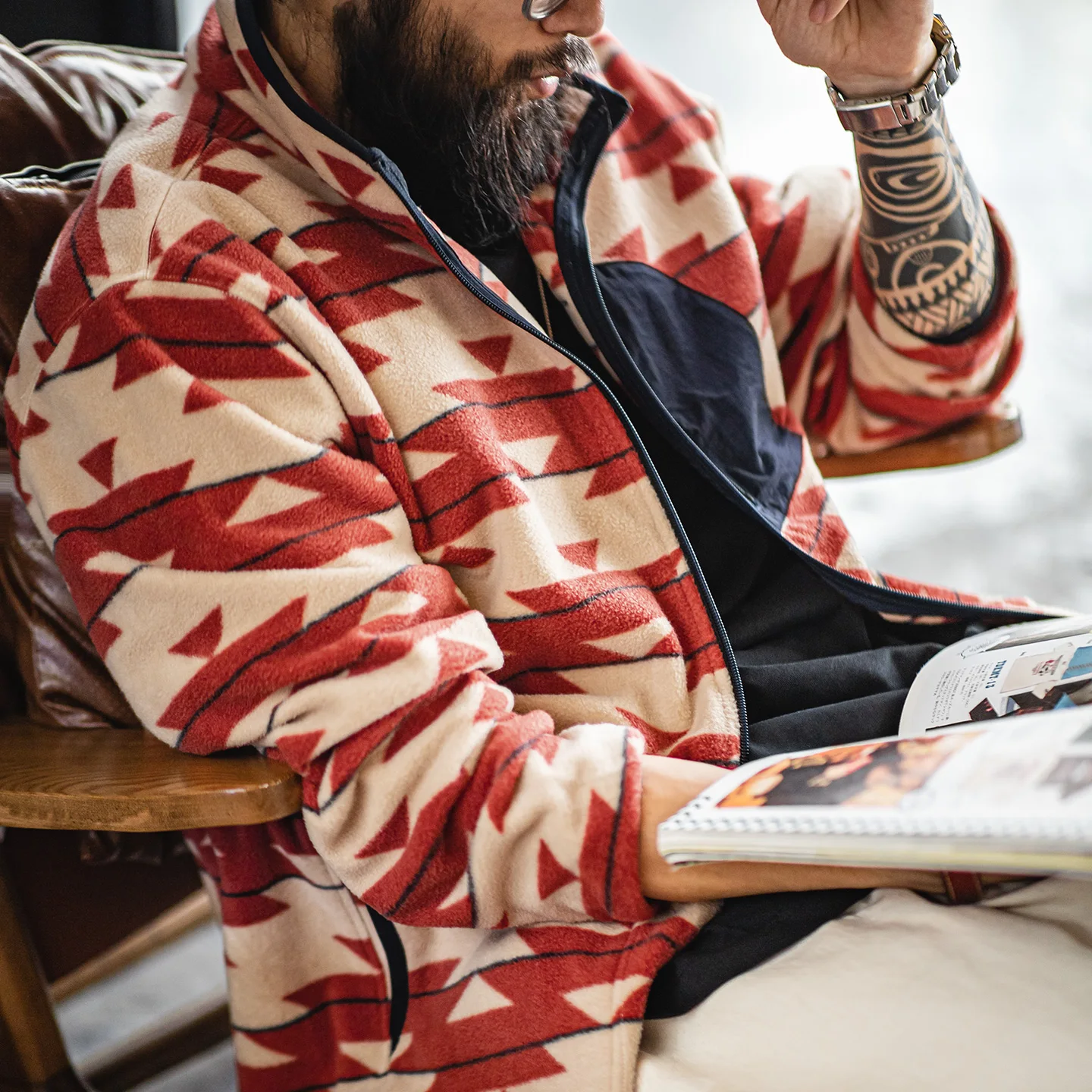 Maden Men's Navajo Pattern Fleece Full Zip Jacket with Stand Collar Vintage Cardigan for Spring Outdoor Casual Comfortable Coat