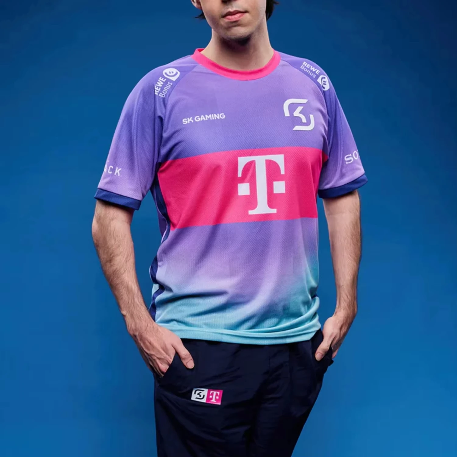 

Новая футболка SK GAMING Esports Team 2026 для мужчин и женщин, летняя повседневная с коротким рукавом, для геймеров, всей семьи и детей, мягкая