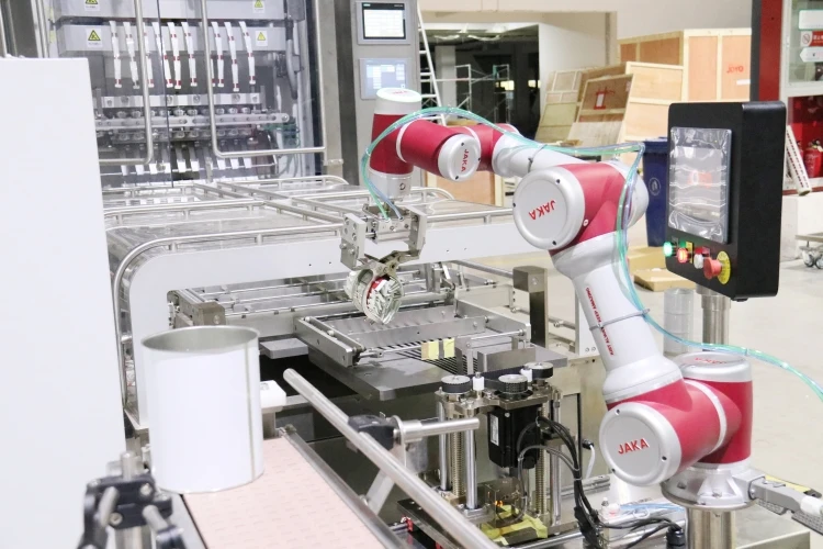 Sanding Polishing Grinding  Buffing Cobot JAKA A5 Manual Teaching with Adaptive Easy Program with Force Control