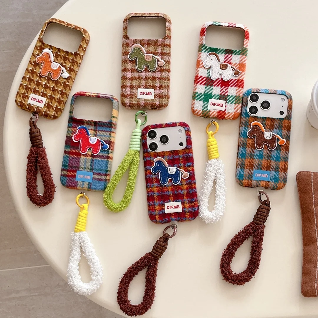 

Christmas style Colorful Color grid Graphic Phone Case For iPhone 17 Pro 16 15 14 13 Pro Max warm Plush Silicone Back Cover