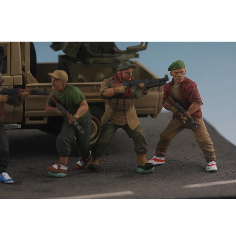 1:72 Scale Resin Rebel Bandits 8สมาชิกกลุ่มฉากอุปกรณ์เสริม (ไม่รวมรถ) ผู้ใหญ่ของเล่นคลาสสิกของขวัญStaticจอแสดงผล