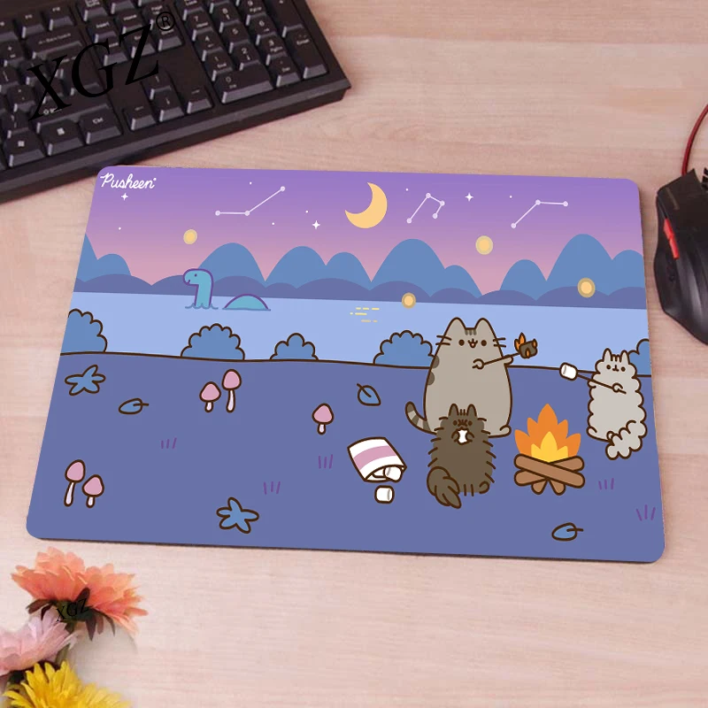 

Cute Cat Gaming Mouse Mat Anime Play Mat Pad on The Table Hot Pad 29x25 Rug Memo Pads for Girls Carpets Keyboard Computer Mat