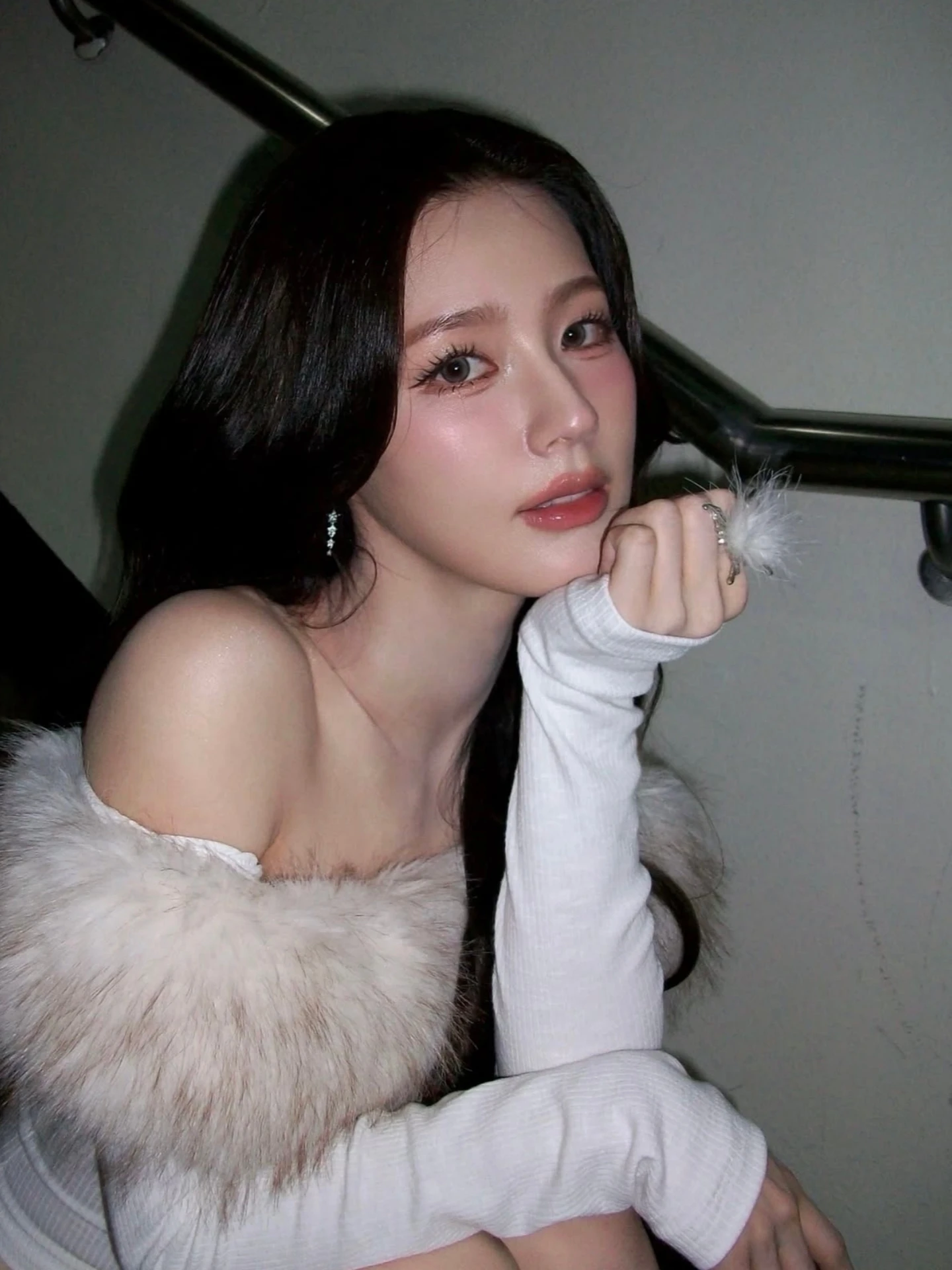   Abrigo de piel con empalme de cuello, ligero, de lujo, informal, diseño desmontable, Color puro, fibra de poliéster, corte ajustado