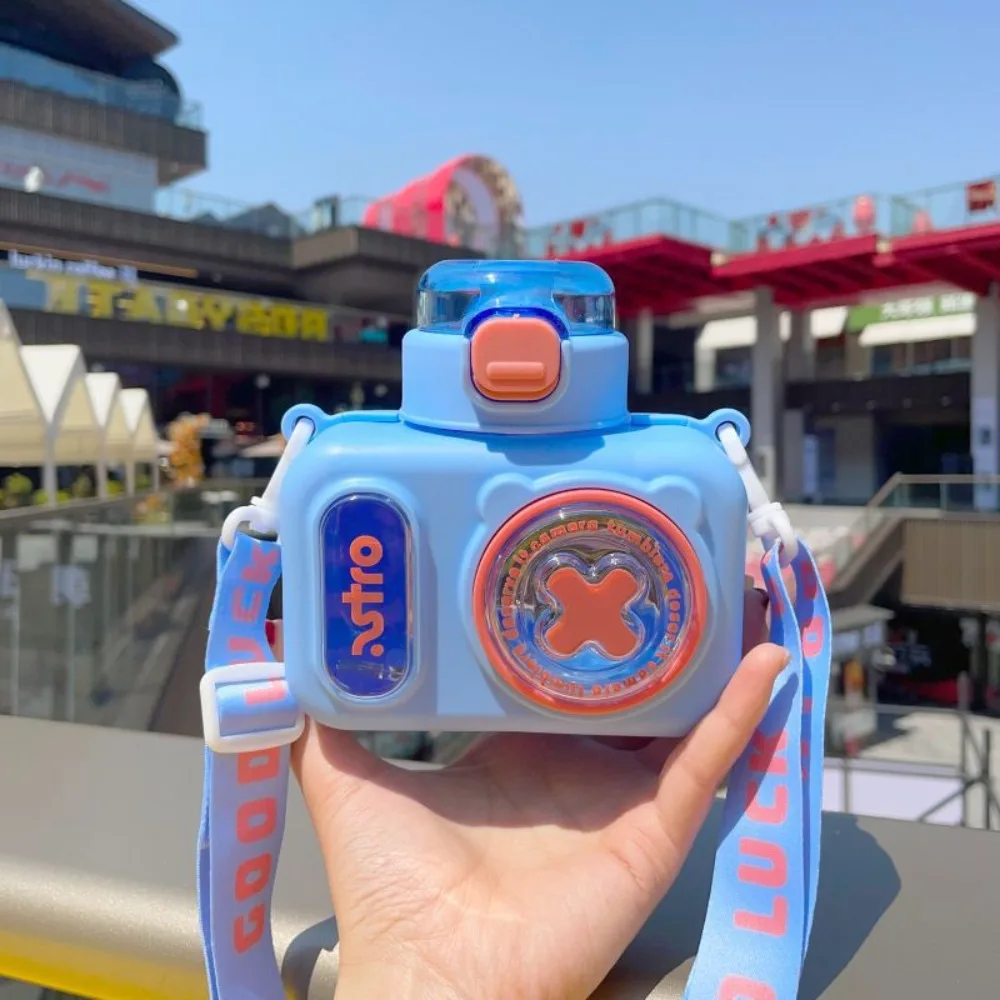 

Creative Leak-Proof Cartoon Camera Cup Plastic with Straw Straw Water Cup Sealed Design Water Bottle Travel