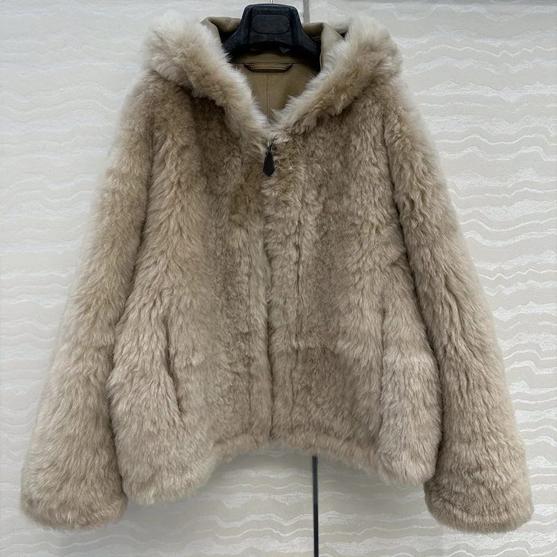 

Цельное зимнее пальто высокого качества из искусственного меха для женщин, новая толстая верхняя одежда, женская верхняя одежда, куртка с капюшоном 251107148