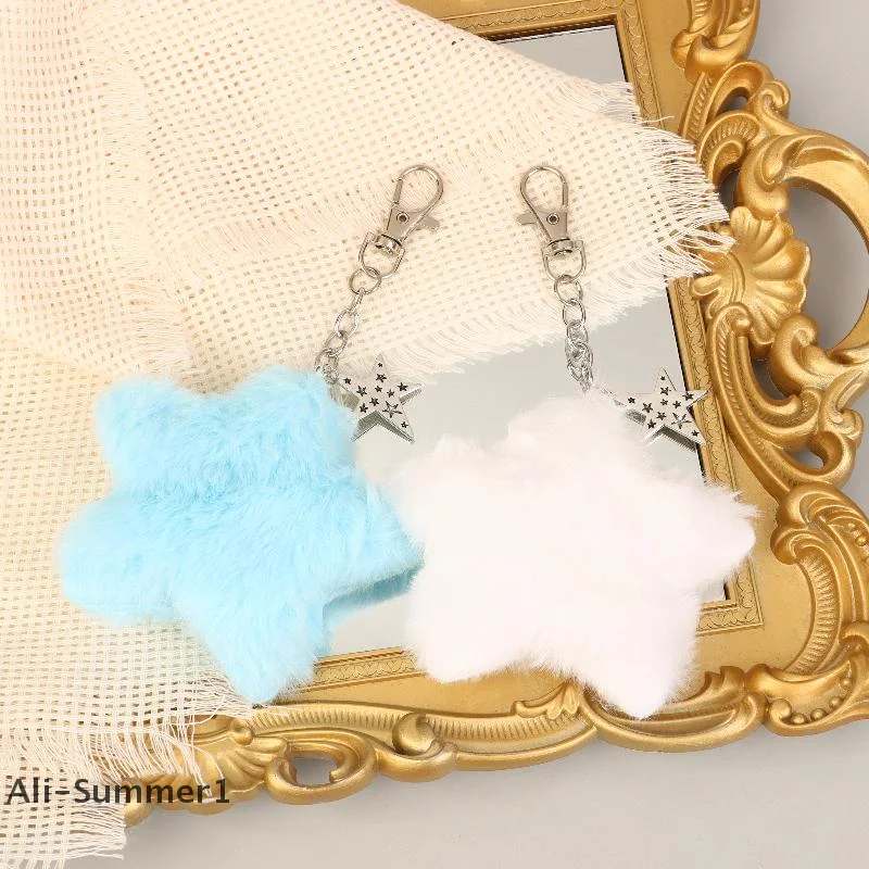 【E】Süßer flauschiger Plüsch-Stern-Charm, Schlüsselanhänger, Y2K, Kunstkaninchenfell, Pompons, Tasche, Ornament, modische Geschenke