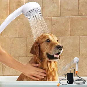 دش للتخييم بالطاقة الشمسية المحمولة سعة 20 لترًا - حقيبة تسخين سعة 5 جالون مع أنبوب للسفر في الهواء الطلق (تدفئة سريعة، خفيفة الوزن