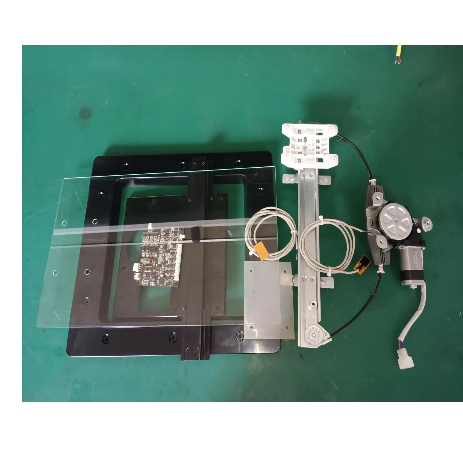 Self-service vending coffee machines, juicers, electric lift door anti-clamp lift door lifter with bracket