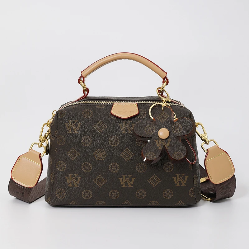 

Trendy Elegant Minimalist Diaper Bag A Vintage Inspired Leather Crossbody Bag For The Stylish Modern Luxury Shopper