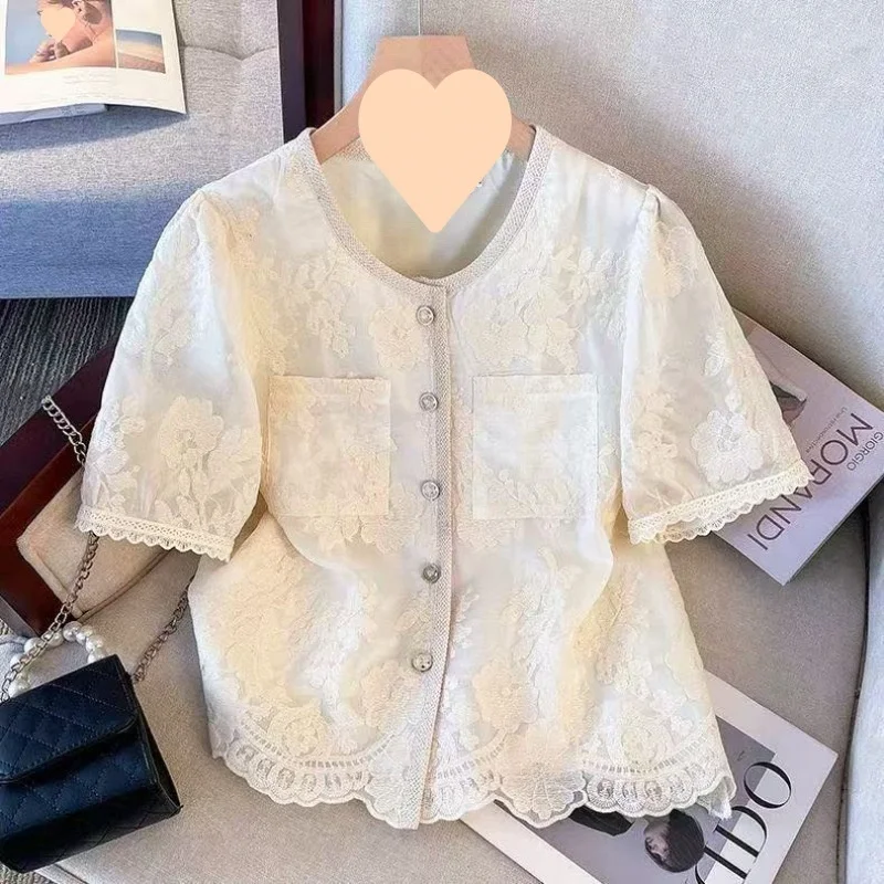 

Fashionable Large Size Women's Shirt Summer New Style Embroidered Anti-Aging Versatile Belly Covering Slimming Lace Top