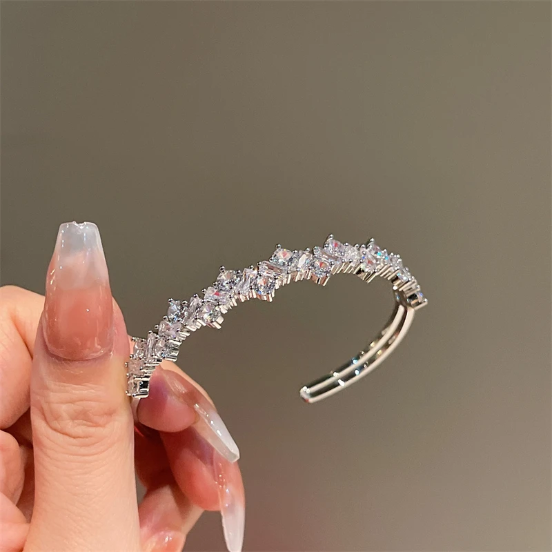 Silver Plated Full Rhinestone Open Bangle For Women 2023 New Design Luxury Hollow Versatile Bracelet Wedding Jewelry Party Gift