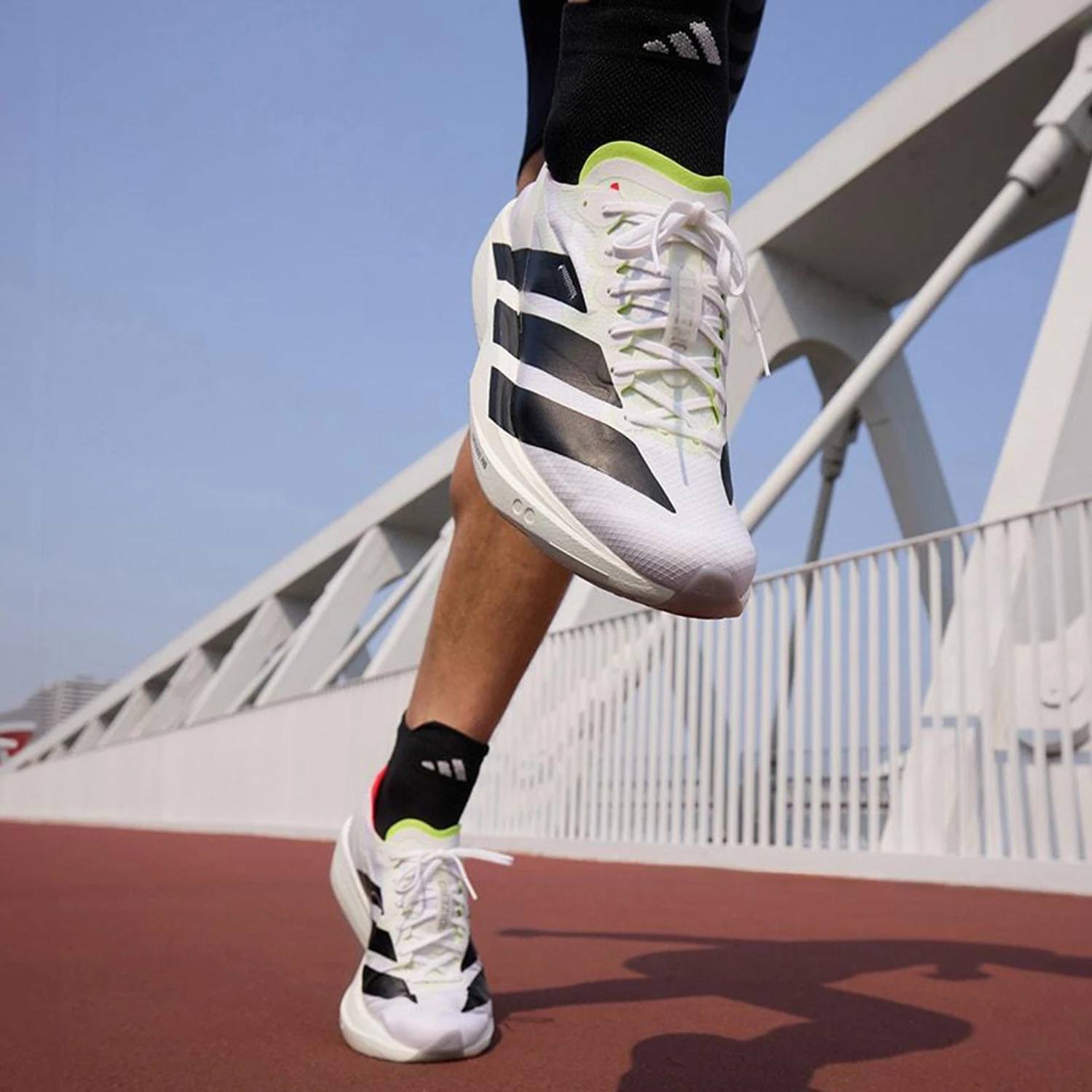 

Adidas genuine ADIZERO men's lightweight racing shock-absorbing running shoes JH8659