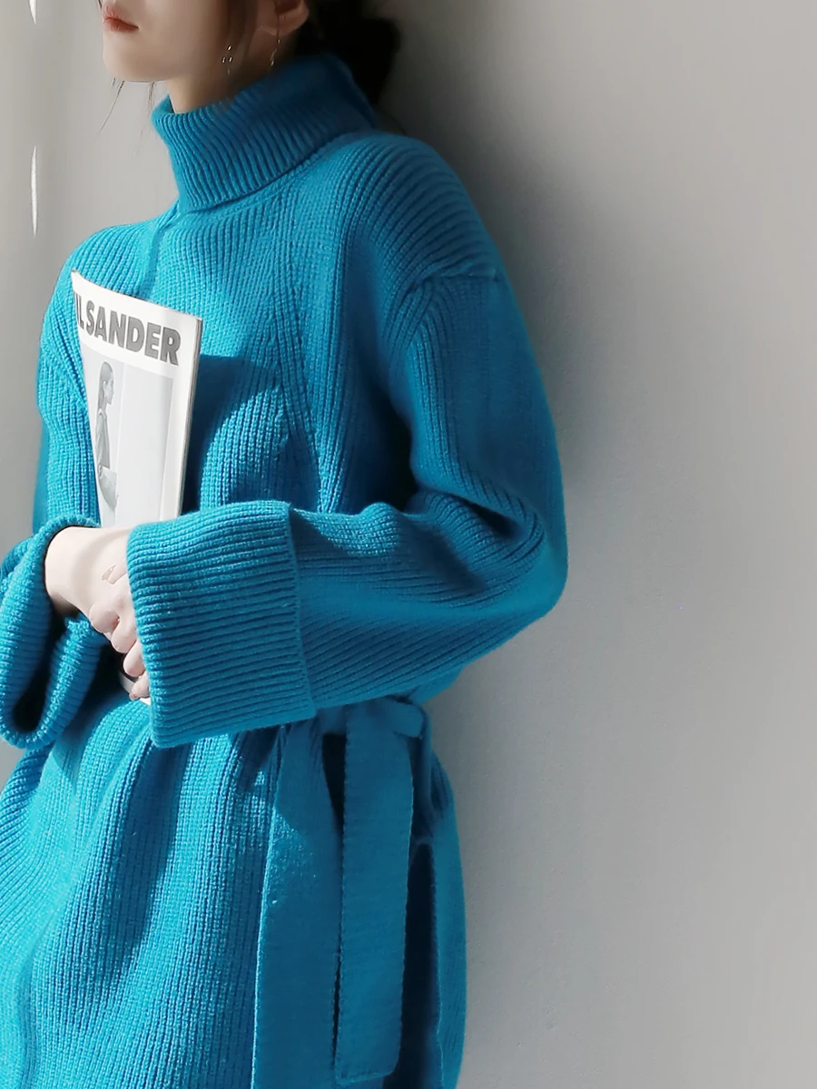 

Warmo Thi Needle High Collar Waist Cinched Sweater Women's Thiened Loose Overhead Embroidered Mid-Length Woolen Slit f...