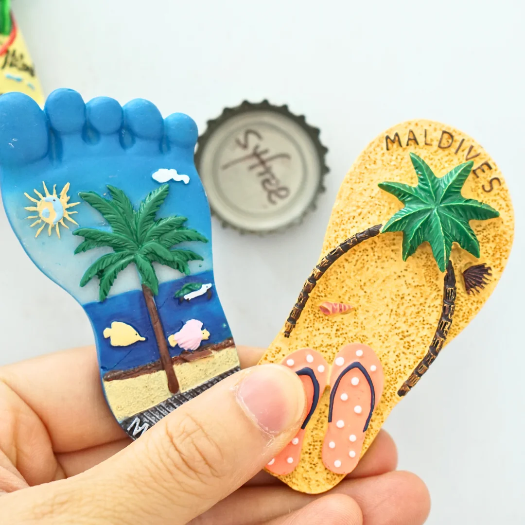 

Maldives fridge magnets, slipper fridge magnets, ocean fridge magnets, colorful fridge magnets, home decorations, colorful photo