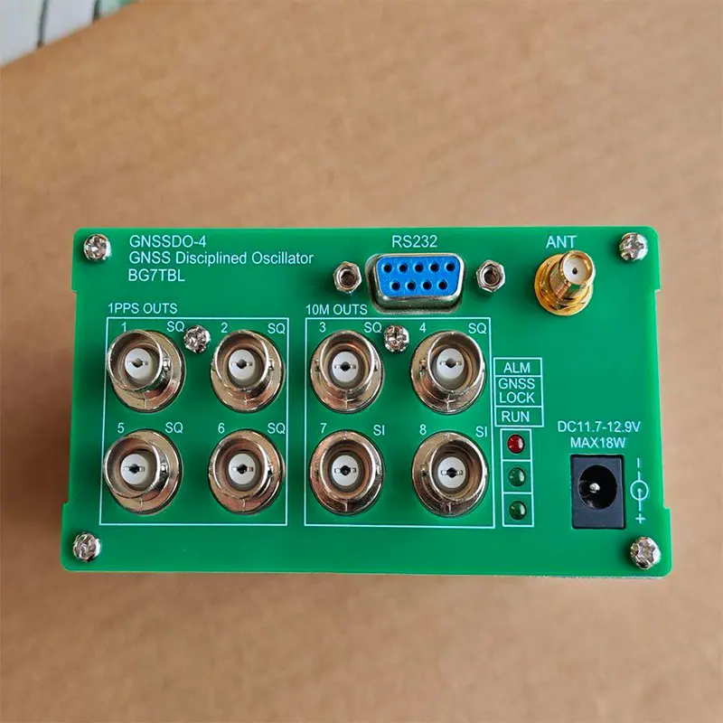 GNSSDO-4 10M High Precision 1PPS GNSS Disciplined Oscillator Beidou GPSDO 4-Channel Sinewave/Square Wave Output (S MA/BNC)