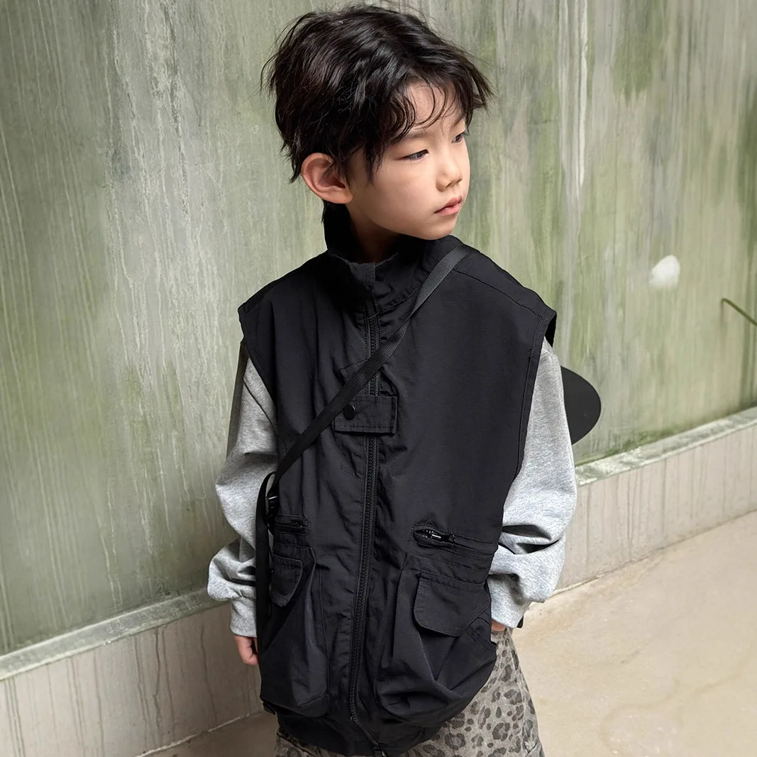 

Childrens Vintage Cargo Vest 2025 Autumn New Korean Fashion Casual Daily Solid Color Sleeveless Stand Collar Coat
