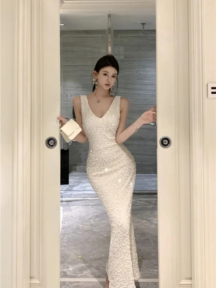 Luxury Seuin V Neck Suspender Dresses Women 2025 Summer Slim Fit High Waist Fishtail Evening Party Long Dress Sexy Robe