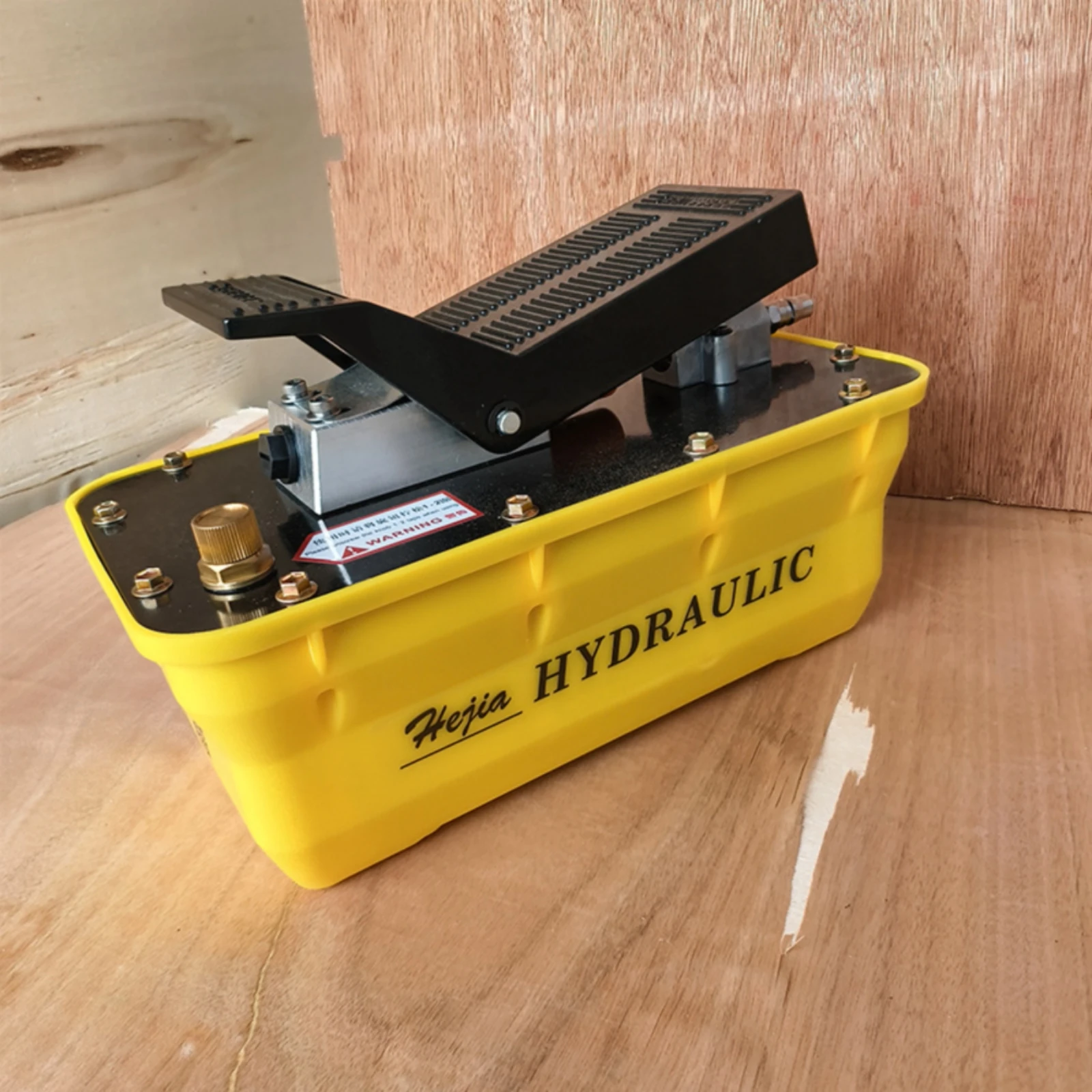 

Body Frame Correction Pump Metal Fittings Pneumatic Hydraulic Pump for Mechanics