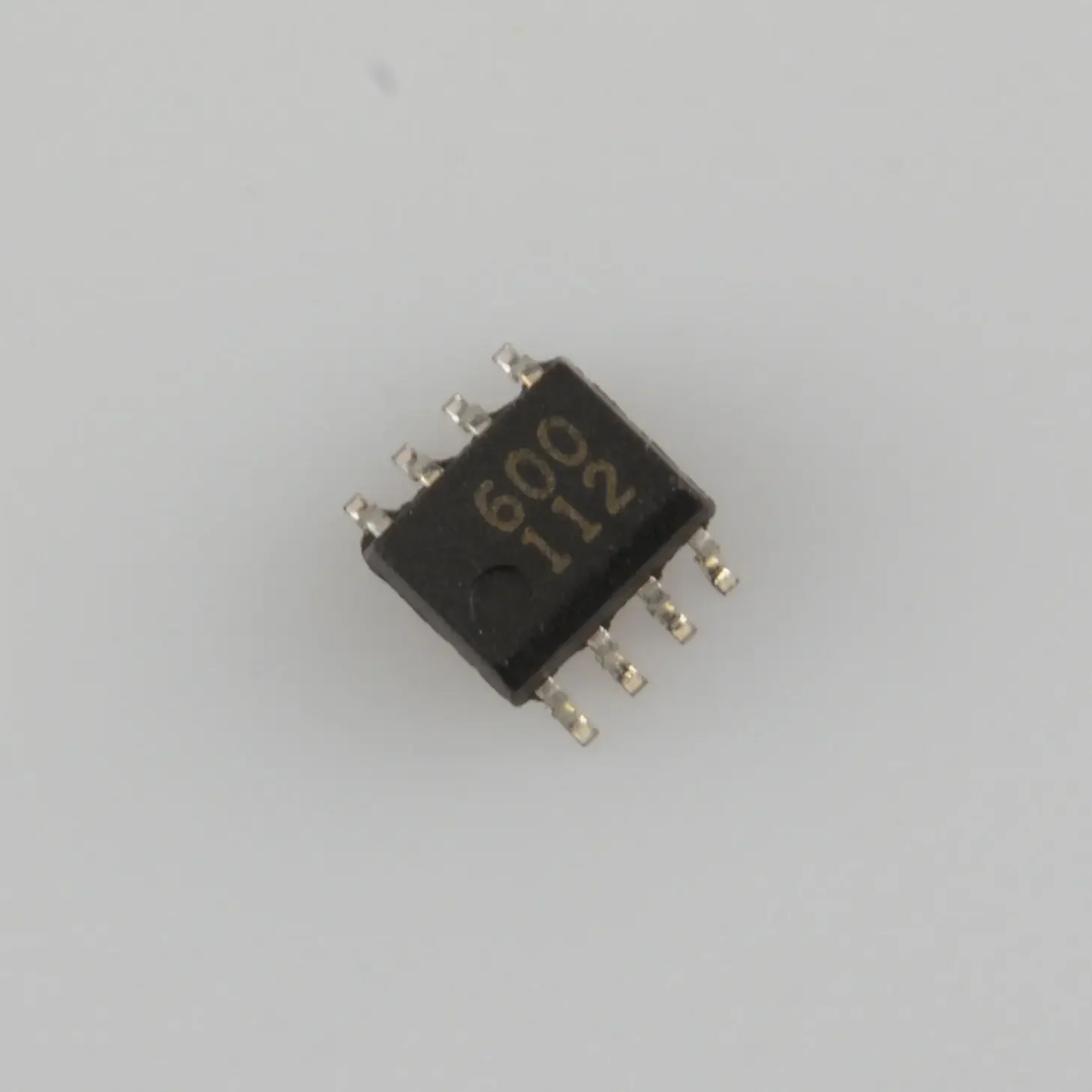 10pcs HCPL-0600 HCPL-600 SOP-8 High Speed TTL Compatible Optocoupler IC Chip SMD 0600