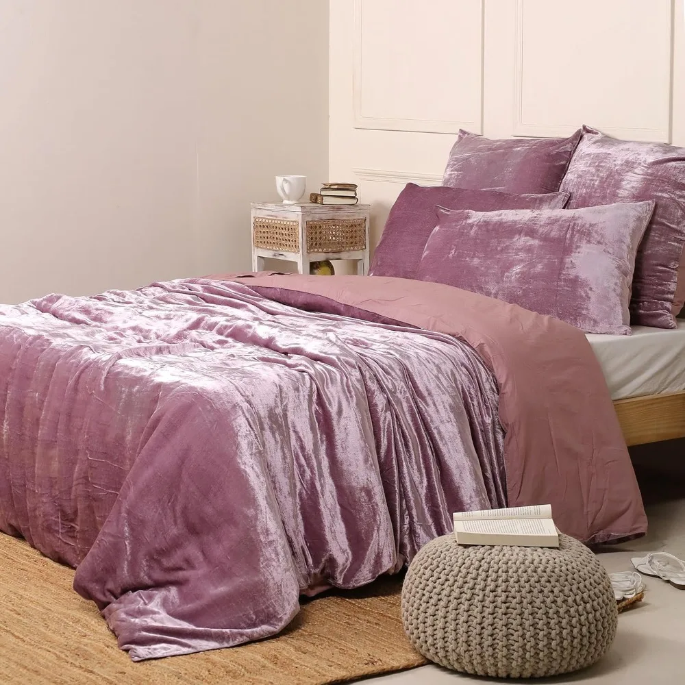 Ultra-Luxury Rayon Velvet Solid Pattern Bedding Set with 2 Pillowcases - Comforter Cover for Ultimate Comfort and Style