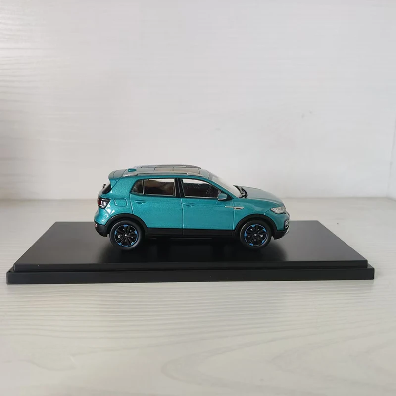 Diecast 1:43 Skala TACQUA SUV Symulacja Alloy Model samochodu Metalowa zabawka Prezent Kolekcjonerska pamiątka