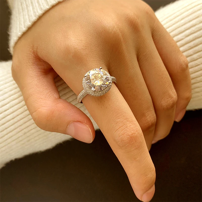 Fashionable and Luxurious Authentic S925 Silver Round Zircon Micro-encrusted Diamond Ring, Elegant and Versatile Women's Jewelry