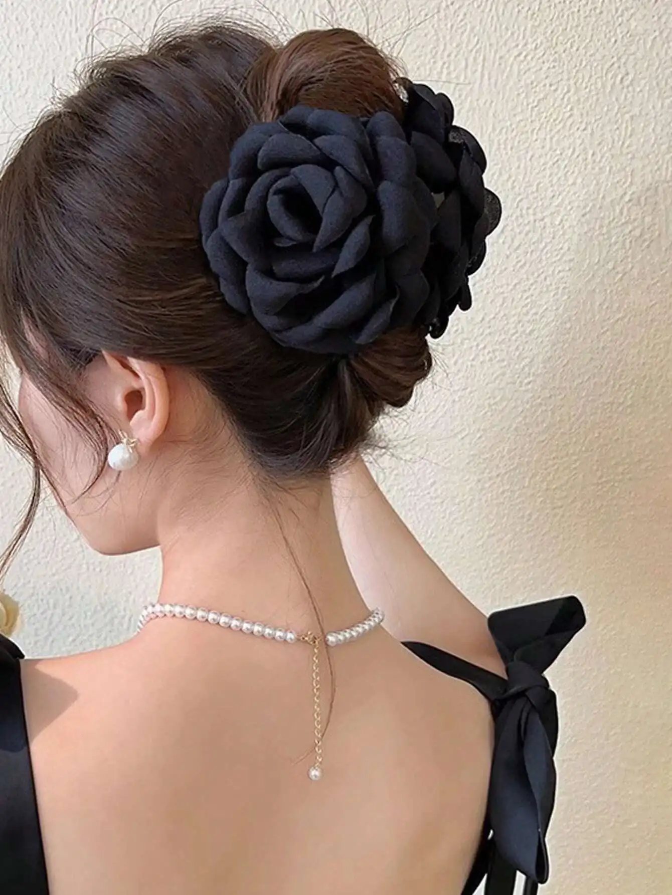 

1pc Ladies Pink 9cm Fabric Large Multilayer Rose Flower Hair Claw Clip For Elegant Hair Updo, Suitable For Daily Use Boho Pink