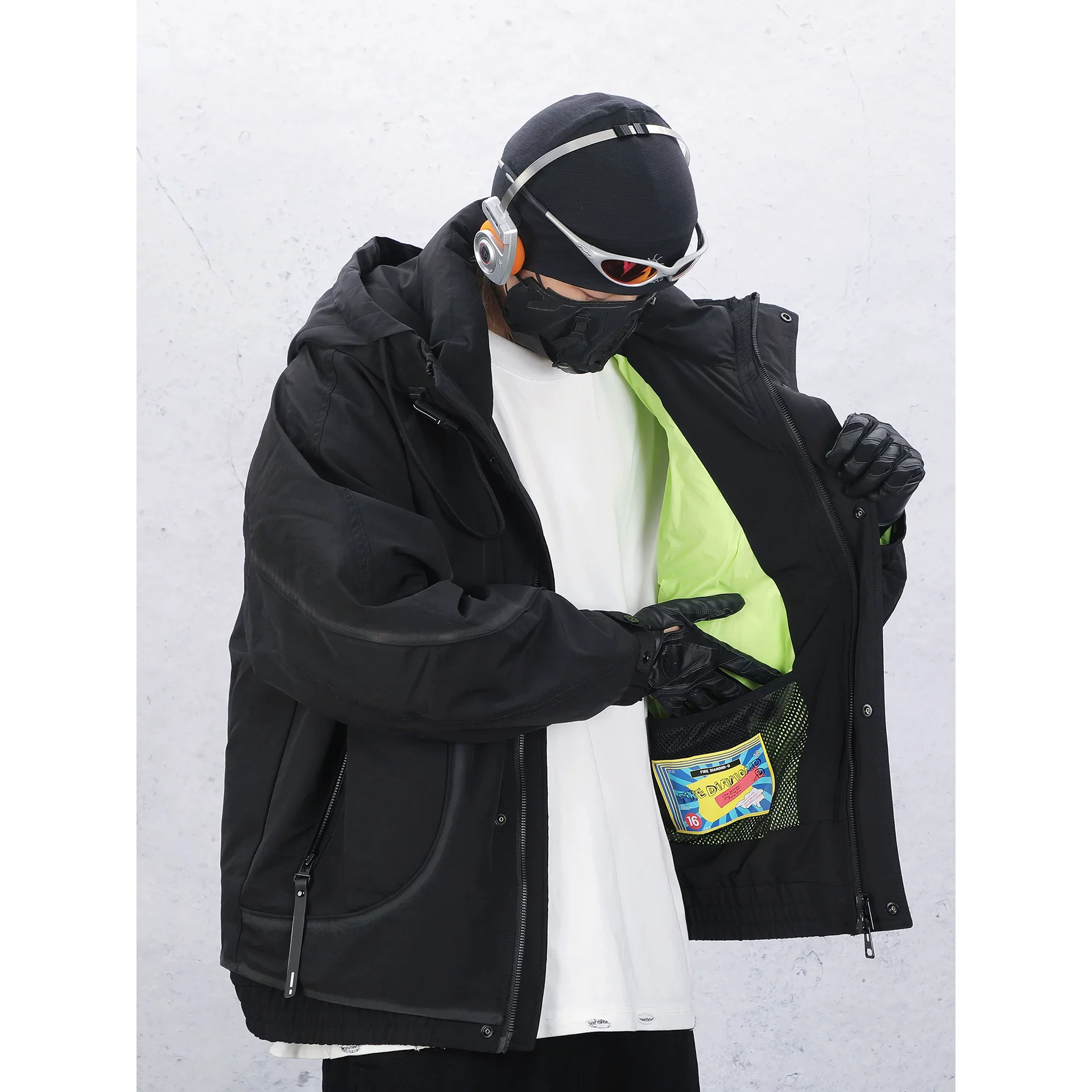 Men's 2026 Winter Cargo Hooded Down Jacket Loose Fit Casual Plus Size Outdoor 90% White Duck Down Coat