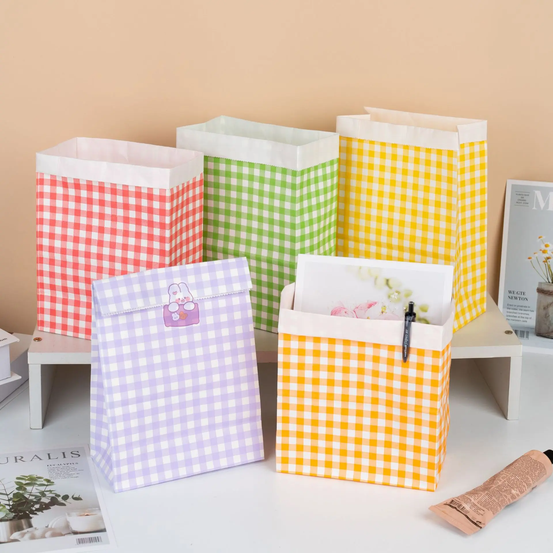 

20/50/100Pcs 23*15*8 Colorful Plaid Kraft Paper Bag Candy Cookie Snack Festival Christmas Gift Home Storage Organizer Package