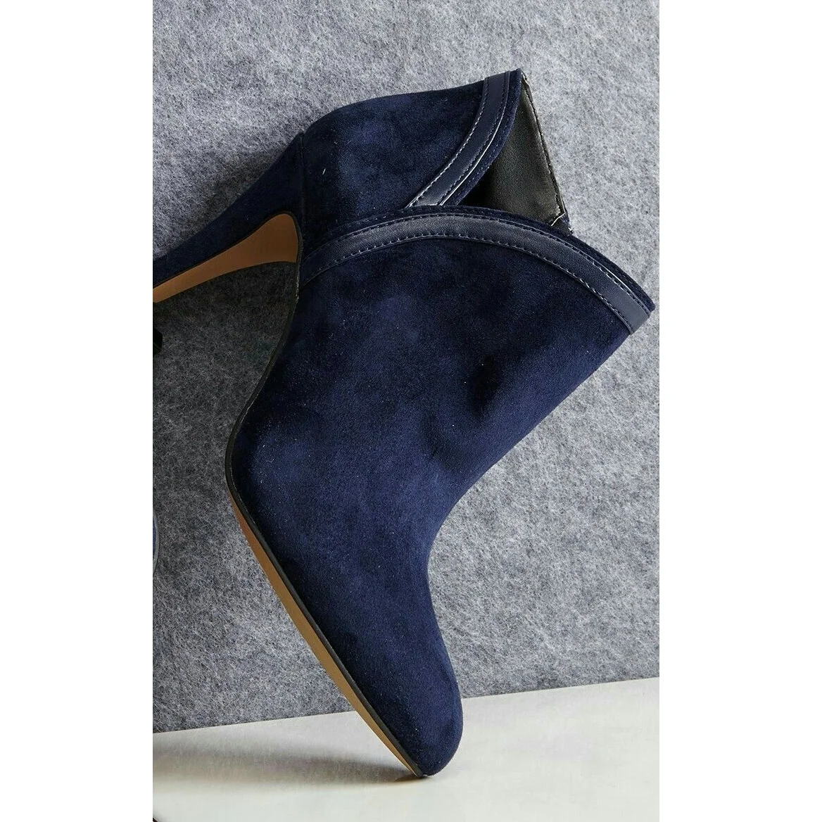 

Black Cut Out Shallow Fleece Pumps Thin High Heel Pointed Toe Fashion Cool 2025 Summer Big Size Woman Shoes Zapatillas Mujer
