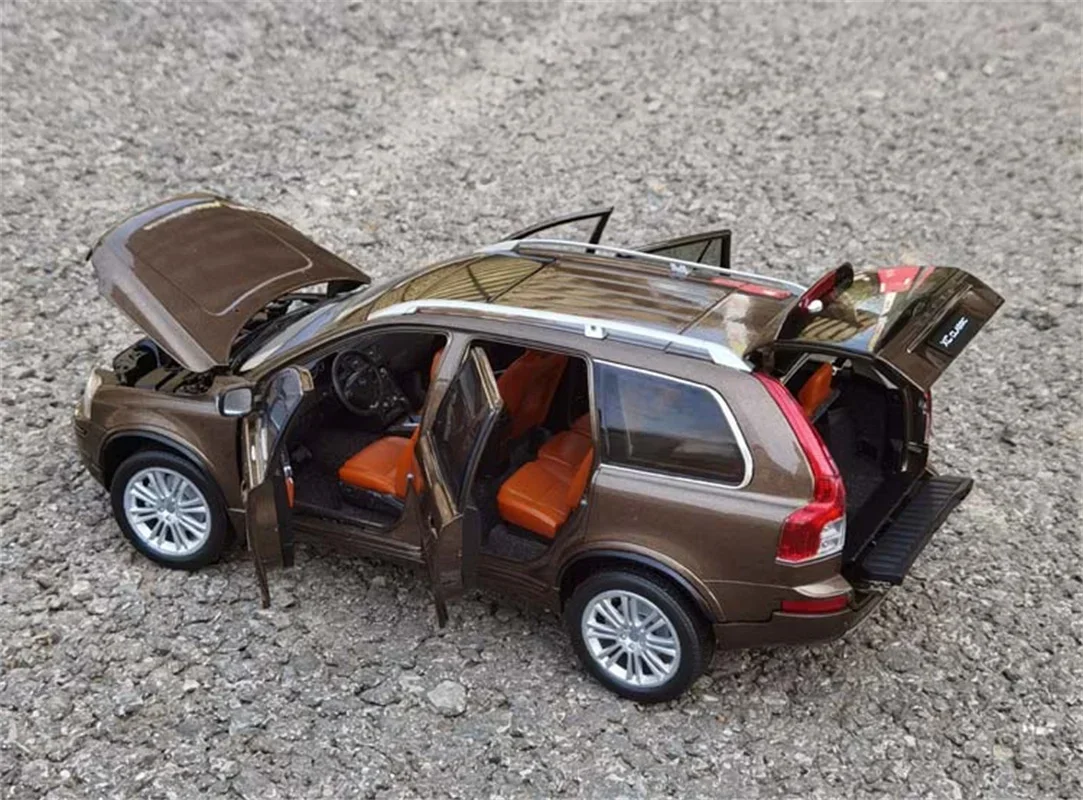 1:18 For Volvo XC Classic Diecast Car Model SUV Toys Kids Boy toys Hobby Gifts Brown Collection Ornaments Display