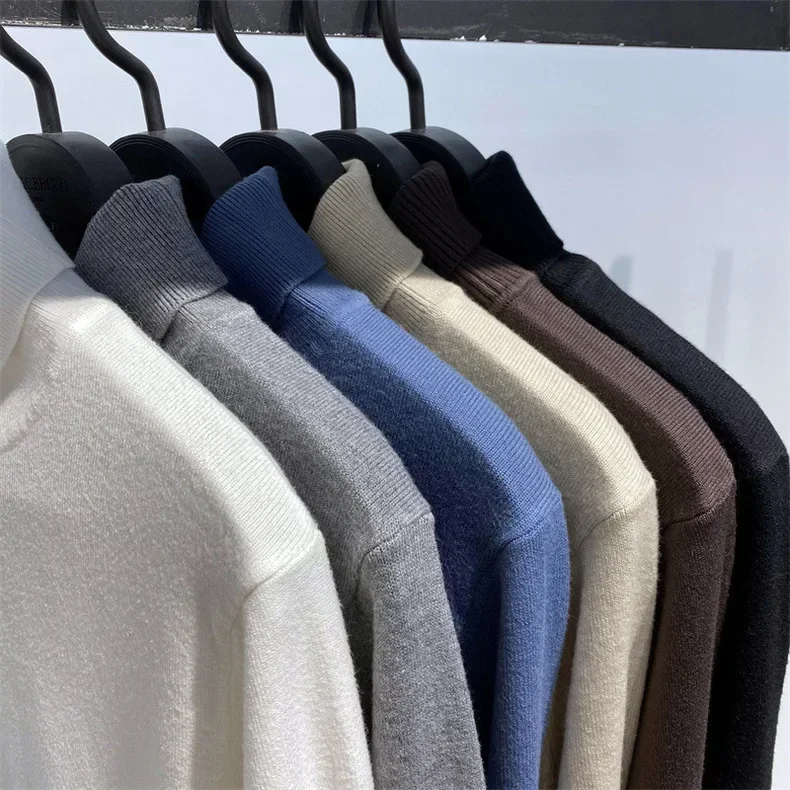 MRMT 2025 Sweter Turtleneck Pria Baru Sweter Rajut Pria Kerah Tinggi Pria untuk Atasan Sweter Dasar Pria