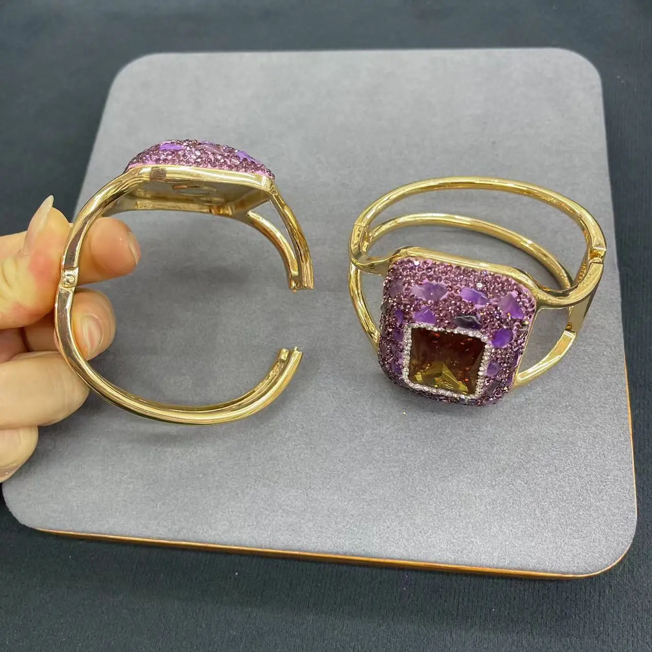 DIY accessories Turkish sultanite inlaid amethyst rough stone color retention personalized bracelet new magic color-changing sto