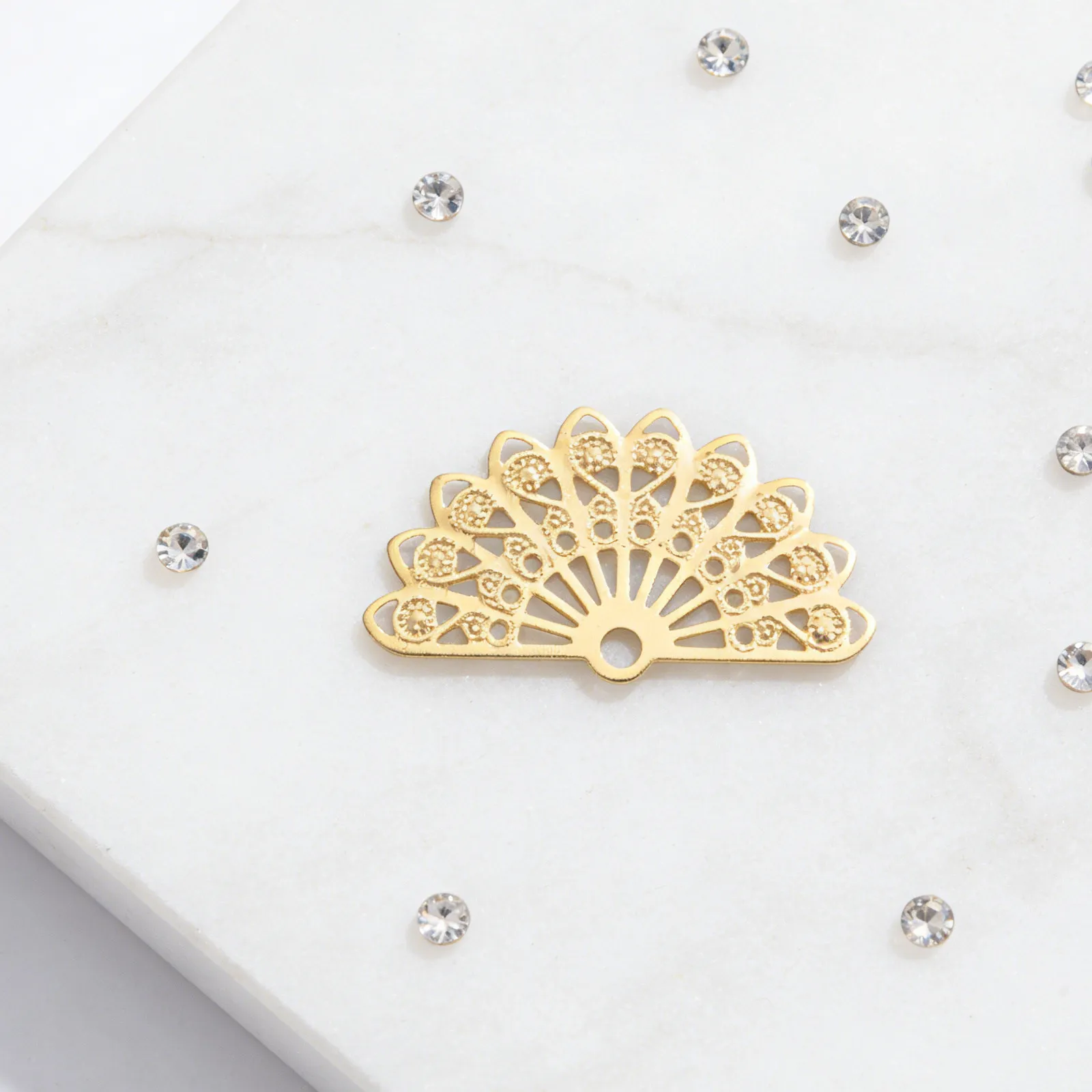 

200 шт. полых золотых подвесок в форме веера, полукруглые металлические шармы для рукоделия, изготовления украшений, серег, ожерелий, браслетов, заколок для волос