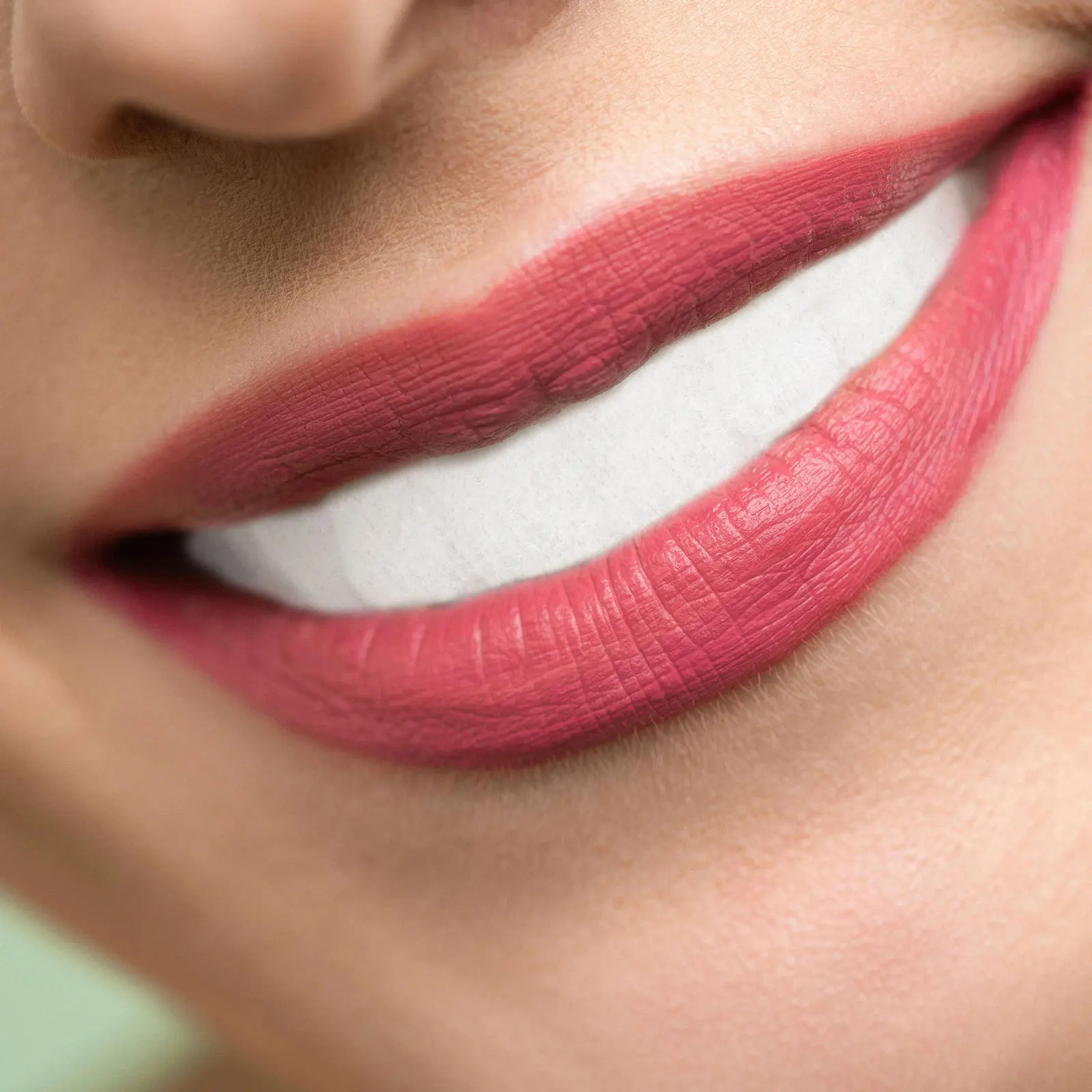 

30 Sheets Absorbent Tattooing Pad Barrier Replacement for Tattoo Kits Professional Pe Material Waterproof and Color Resistant