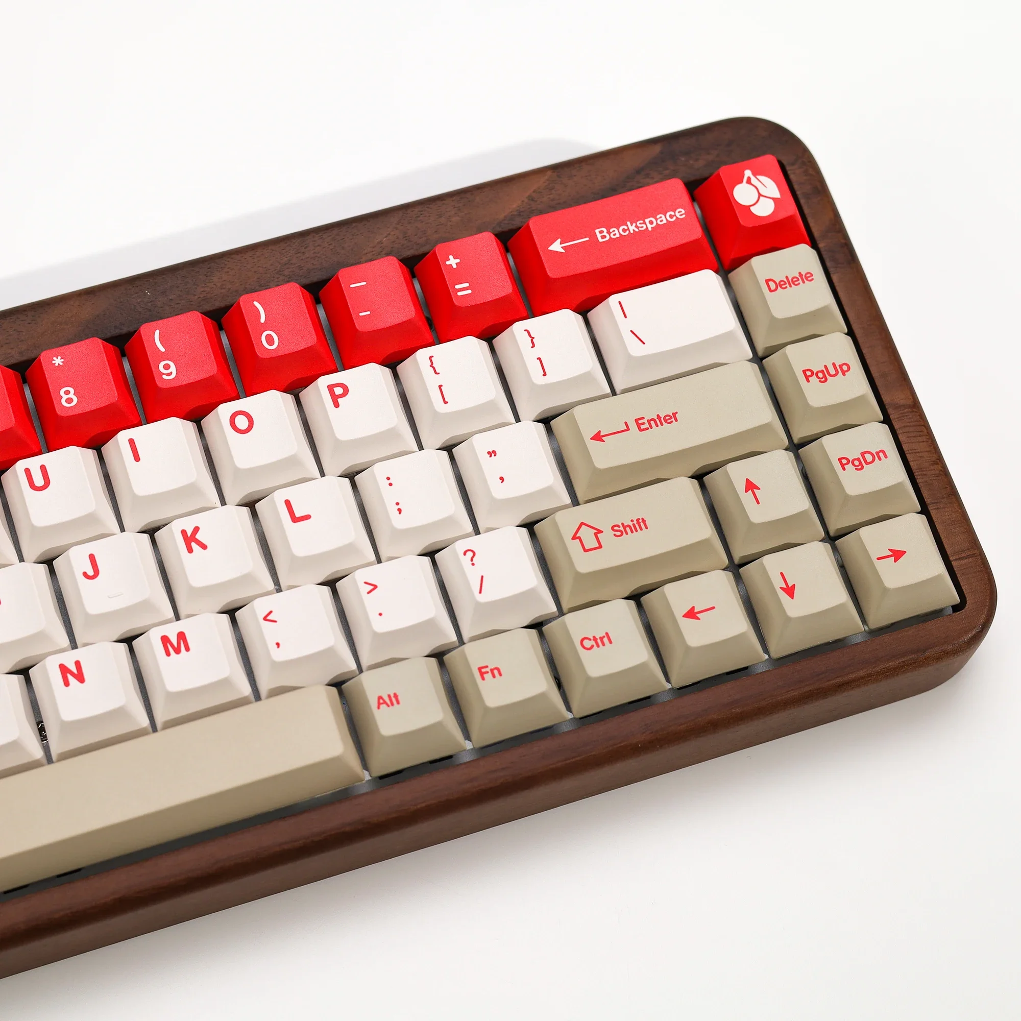 

KBDiy GMK Набор колпачков с красным оповещением, колпачки для клавиш с вишневым профилем, на заказ для механической клавиатуры, ретро 143, колпачки для переключателей MX, сделай сам aula F87 F108 F99 Pro ACE60 ACE68 RA