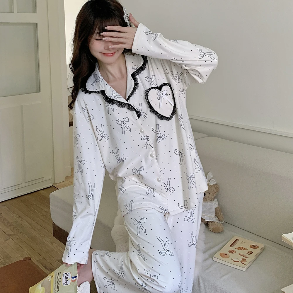 

Модные женские пижамные комплекты из твила цвета шампань с V-образным вырезом, длиной до колена, немнущиеся, для дома, стильные, современные, простые, осенние, стеганые