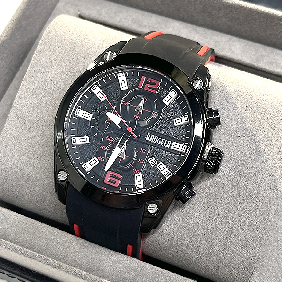 

BAOGELA 2024 Fashion Men's Chronograph Calendar Quartz Watches Multifunctional Waterproof Silicone Sports Watch Luxury Men