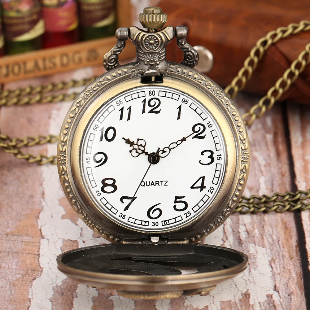 Unisex Vintage Snake Hollow Animal Quartz Pocket Watch Necklace Pendant with Arabic Numerals Dial Half Hunter Timepiece Gift