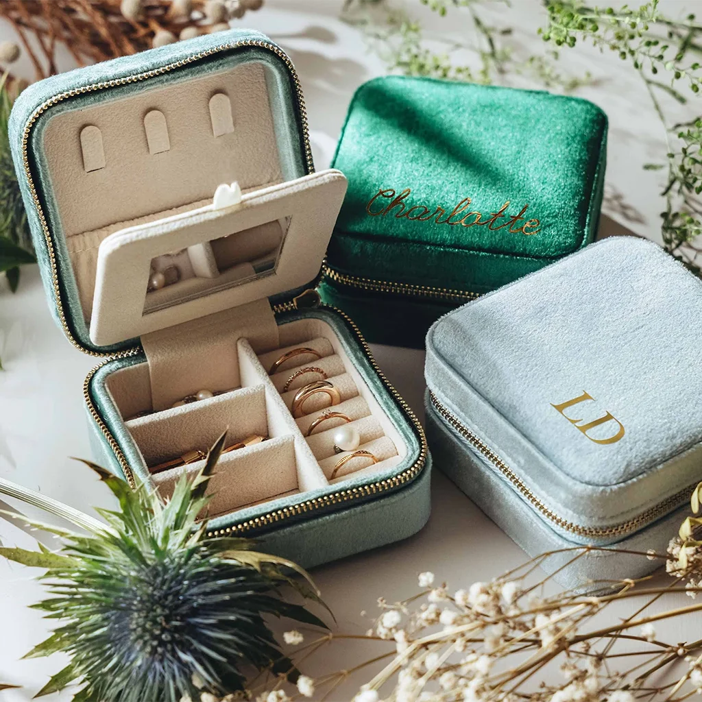 Velvet Rings Holder with Lid Jewelry Storage Container Finger Rings Stand Rings Box Suede Custom Logo Jewelry Tray