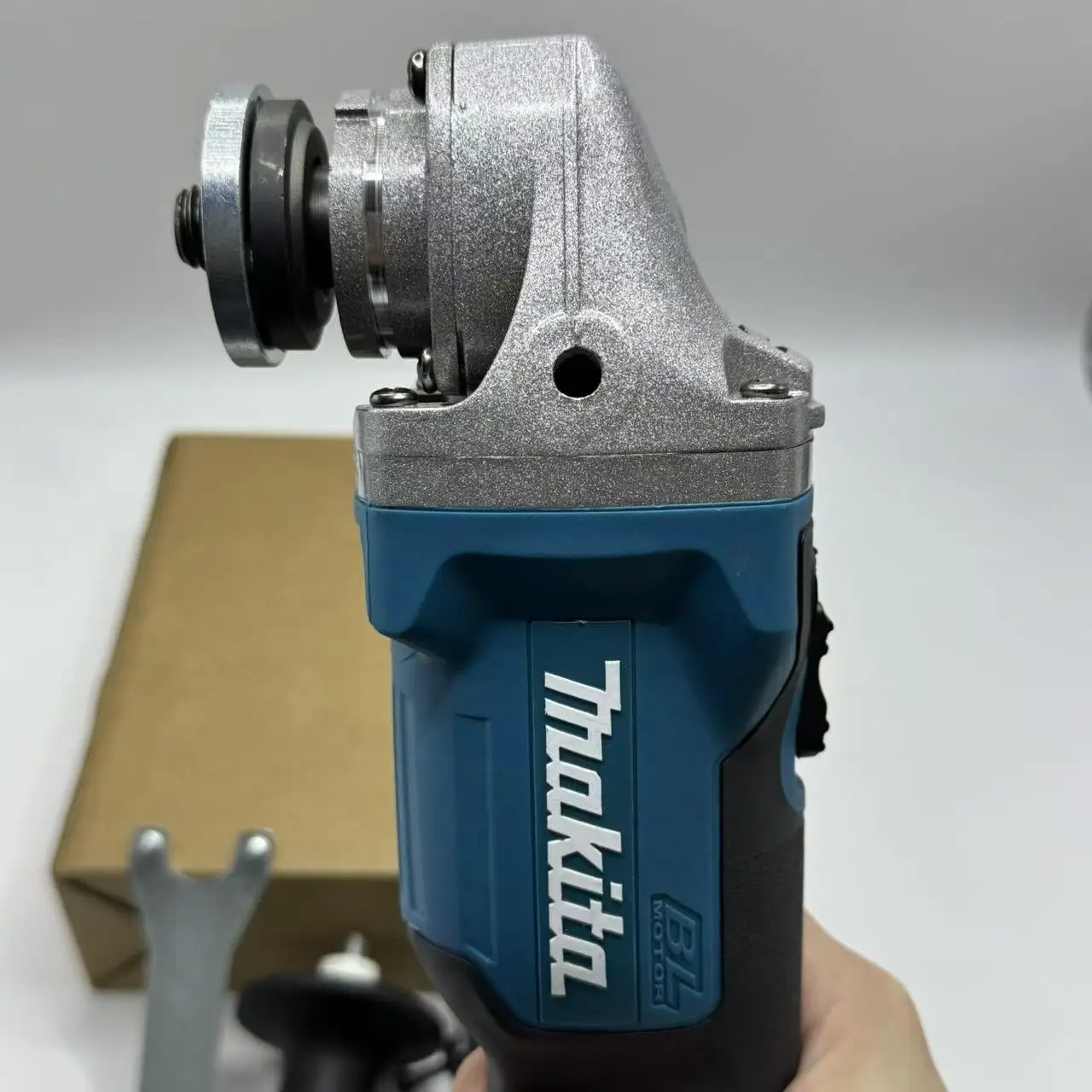 

100% Makita original DGA404 125mm/100mm 18V brushless lithium angular grinder charging cutter high-power polisher