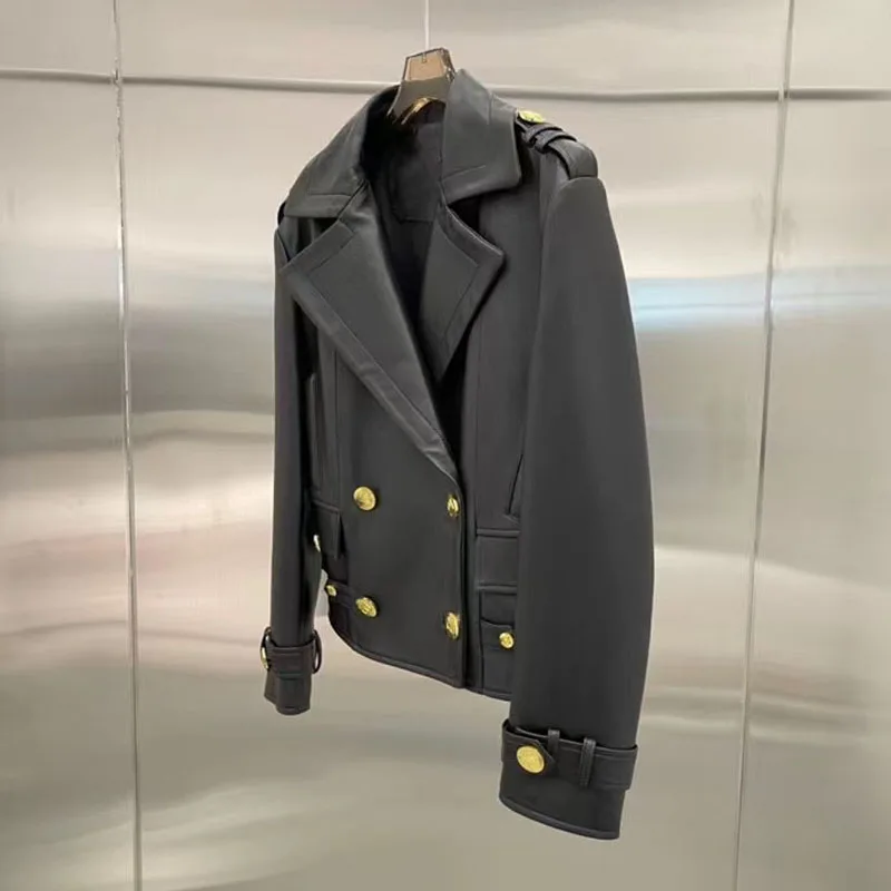 Płaszcz damski wiosenna, krótka długość 2022 nowych moda lokomotywa Model prawdziwej skóry kurtka Import kożuch ozdobne guziki