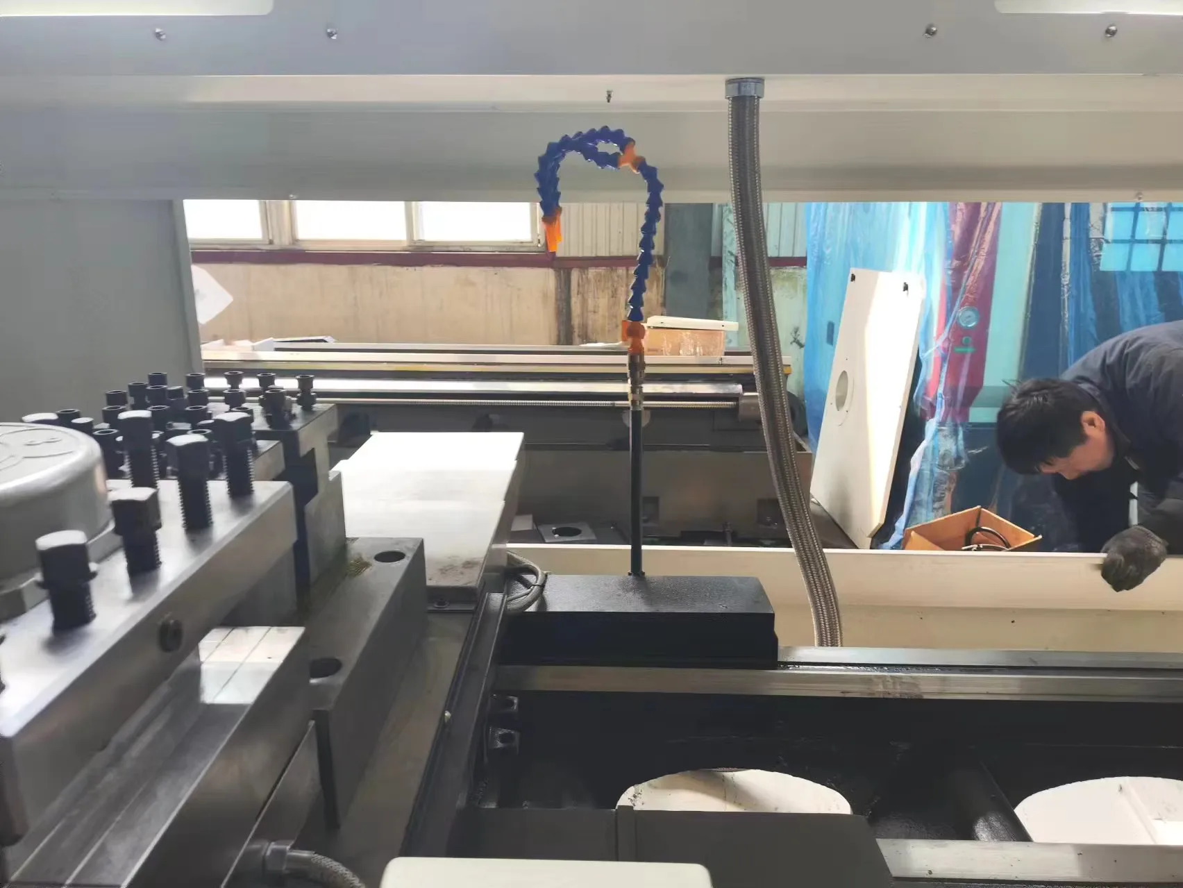 Turning Center CK6180 CNC Lathe Hine Auto Bar Feeder For Sale