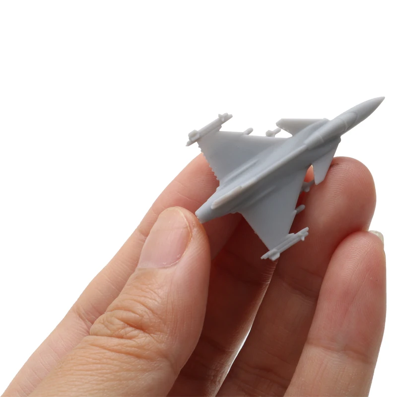 5PCS Sweden JAS-39 Gripen Fighter Jet Plane 1/2000 1/700 1/400 1/350 Scale Resin Model Battle-airplane Fighting Aircraft Toys