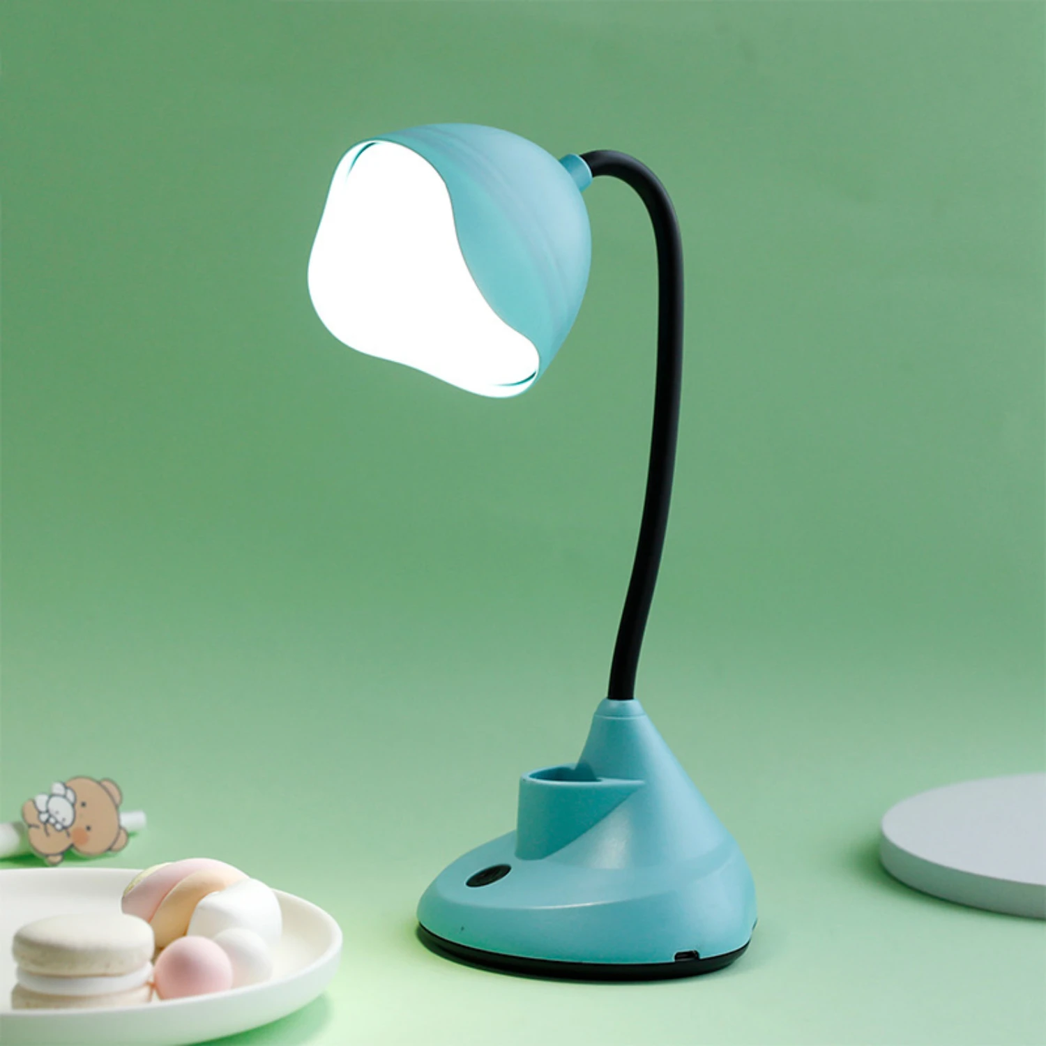 New Energy-saving Rechargeable Eye-Protection Desk Lamp for Enhanced Student dorm Room Bedroom Reading and Learning Experience