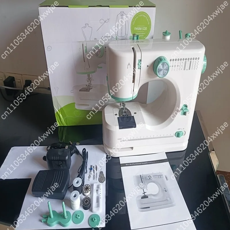 

Портативная универсальная швейная машина 520, электрическая с оверлоком для петли и сверхмощным комплектом для начинающих и путешествий.